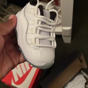 Size 4c worn once